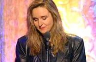 Melissa-Etheridge-inducts-Janis-Joplin-Rock-and-Roll-Hall-of-Fame-inductions-1995